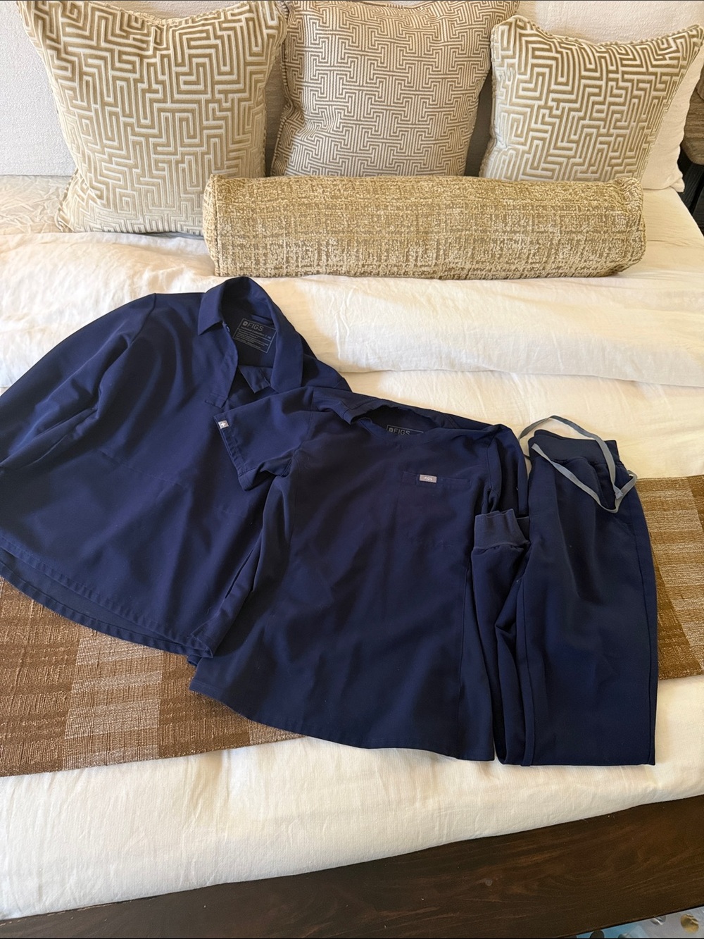 Figs Navy tops x2 and HW joggers